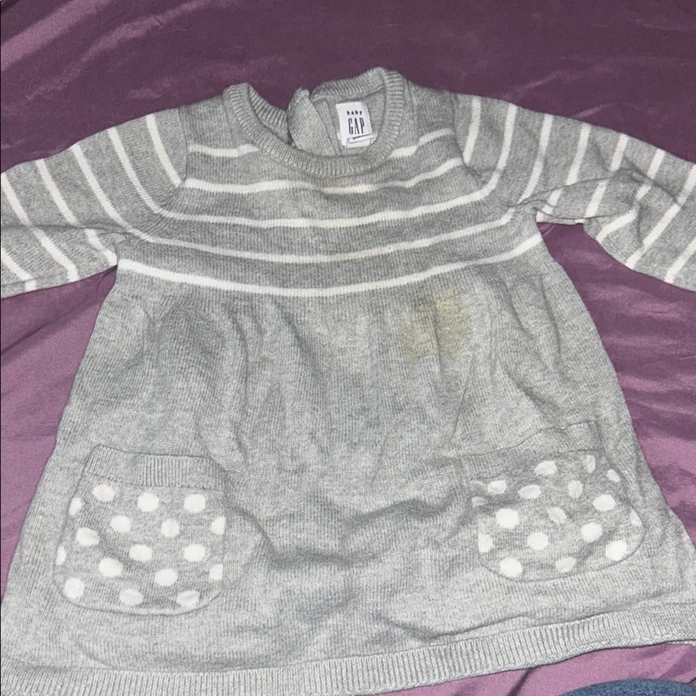 GAP Gray and White Striped Sweater